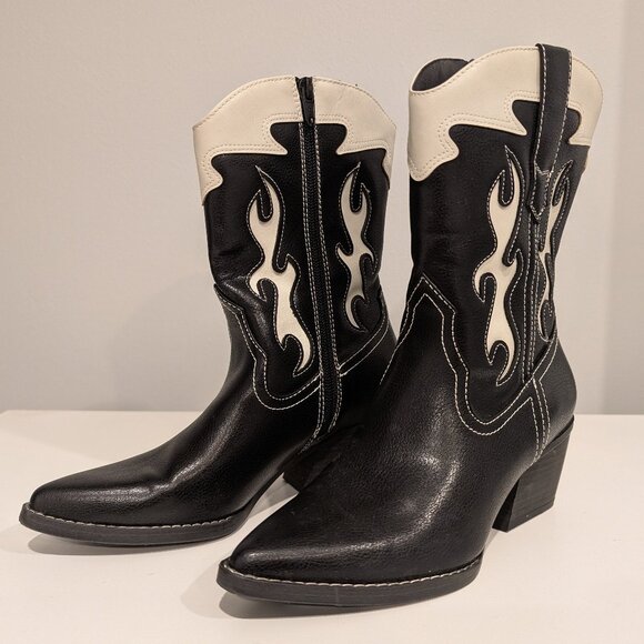 Universal Thread Shoes - Universal Thread Women's Xena Western Boots - Black with White